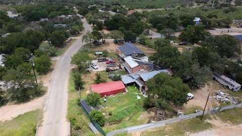 1503 Kingsoak DR Marble Falls TX 78654