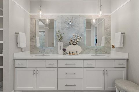 Tiny photo for 205 HONEY CREEK CT, Lakeway, TX 78738 (MLS # 6502006)