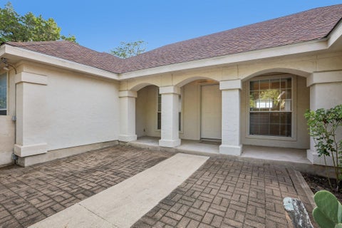 Tiny photo for 21513 Lakefront DR, Lago Vista, TX 78645 (MLS # 2023742)