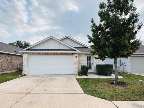 Photo of 1305 Bear Peak LN, Pflugerville, TX 78660 (MLS # 6467743)