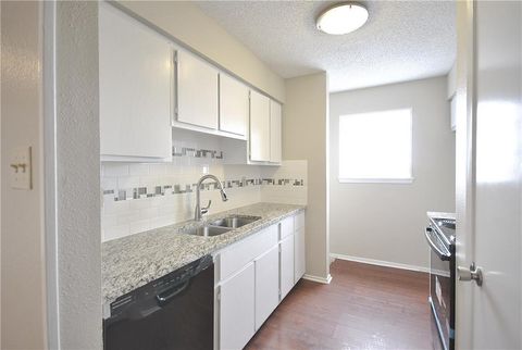 Tiny photo for 6903 Deatonhill DR #37, Austin, TX 78745 (MLS # 6662709)