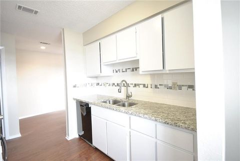 Tiny photo for 6903 Deatonhill DR #37, Austin, TX 78745 (MLS # 6662709)