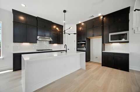Tiny photo for 12105 Cearley DR, Austin, TX 78758 (MLS # 9520256)