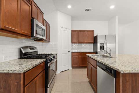 Tiny photo for 21609 Gallus DR, Pflugerville, TX 78660 (MLS # 8839564)
