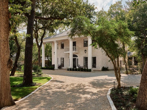 Photo of 3613 Pinnacle RD, Austin, TX 78746 (MLS # 4571160)