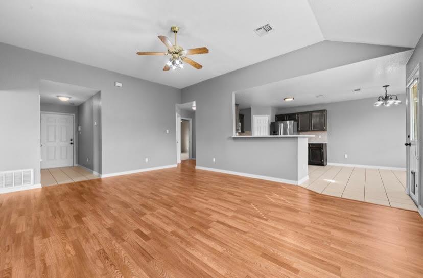 2803 Lindsey DR
