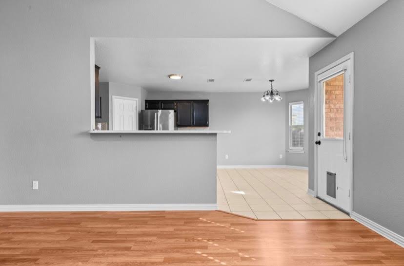 2803 Lindsey DR