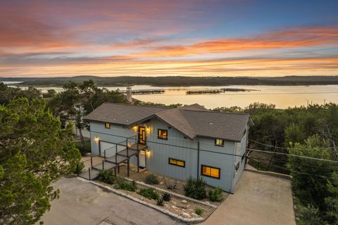 Photo of 6300 Lakeshore DR, Lago Vista, TX 78645 (MLS # 5564084)