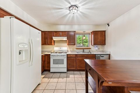 Tiny photo for 8318 Gallatin DR, Austin, TX 78736 (MLS # 5390504)