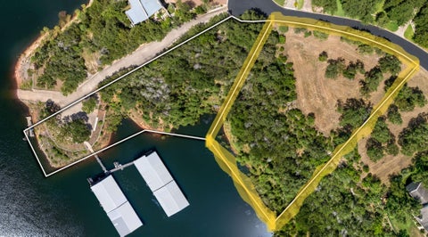 Photo of 2908 Marina Shores DR, Spicewood, TX 78669 (MLS # 2922915)