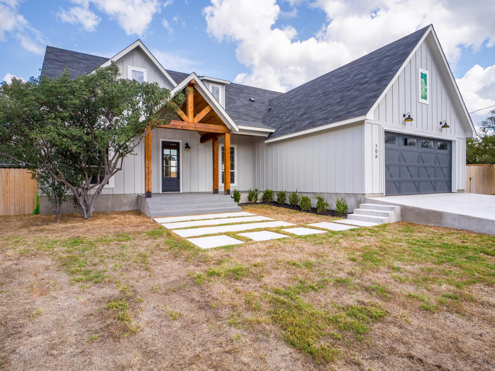 106 W Briar DR