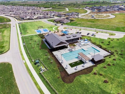 Tiny photo for 13608 Grassdale VW, Manor, TX 78653 (MLS # 9074400)
