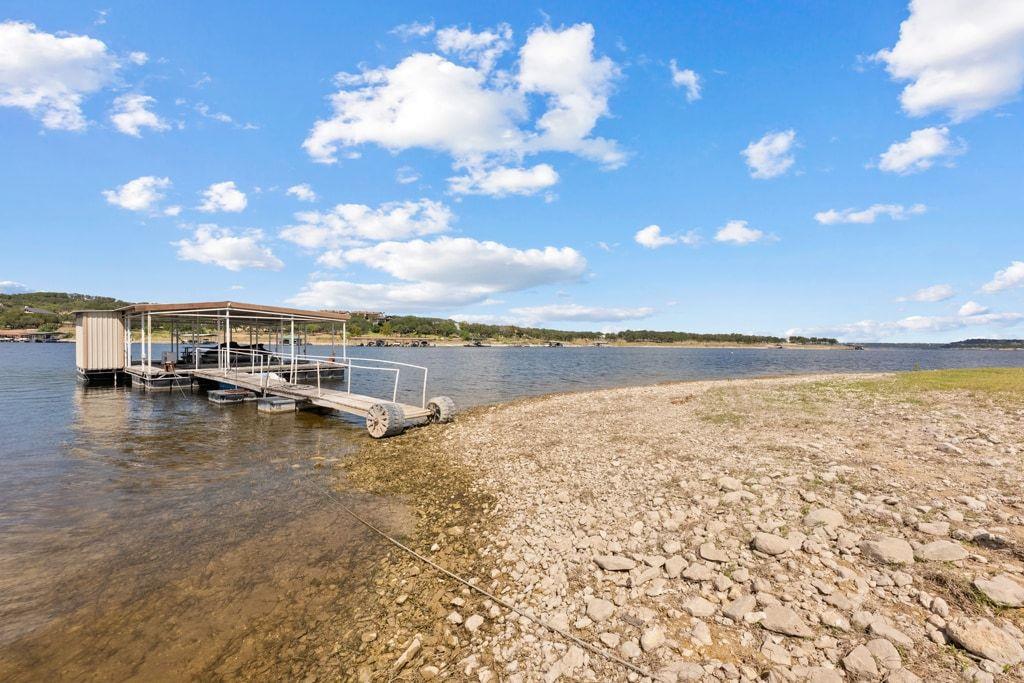 19833 Lakehurst LOOP