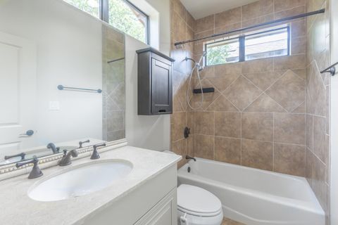 Tiny photo for 2310 Thornton RD #A, Austin, TX 78704 (MLS # 6591777)