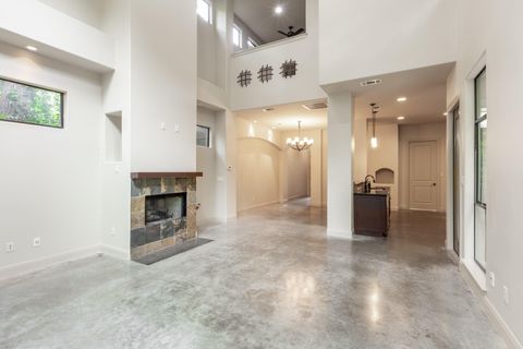 Tiny photo for 2310 Thornton RD #A, Austin, TX 78704 (MLS # 6591777)