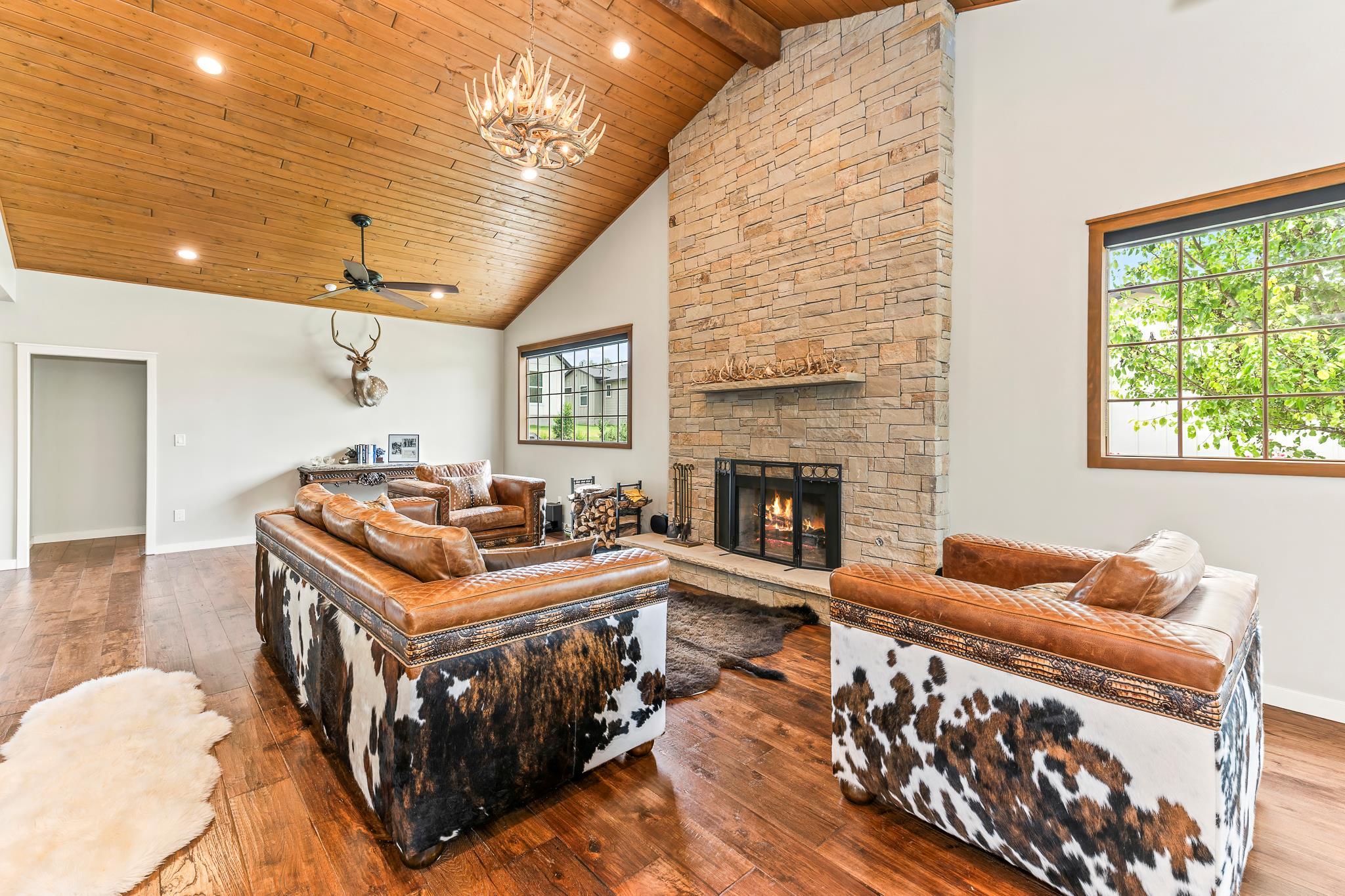 2108 Quiet Stables CIR