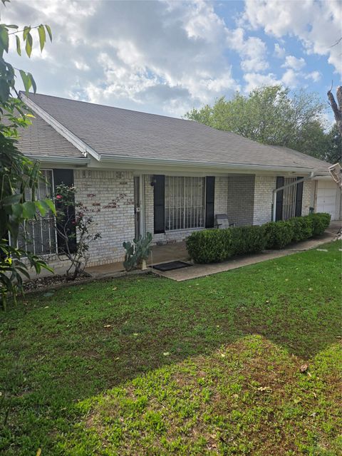 Tiny photo for 5500 CHADWYCK DR, Austin, TX 78723 (MLS # 7922675)