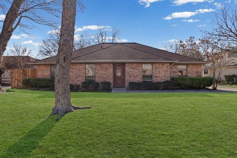 Photo of 503 Oak Ridge DR, Pflugerville, TX 78660 (MLS # 8604580)