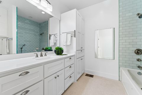 Tiny photo for 5304 McCandless ST, Austin, TX 78756 (MLS # 9398936)