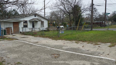 Tiny photo for 8611 Georgian DR, Austin, TX 78753 (MLS # 6737837)