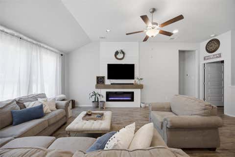 Tiny photo for 20812 Twisting TRL, Lago Vista, TX 78645 (MLS # 4213757)