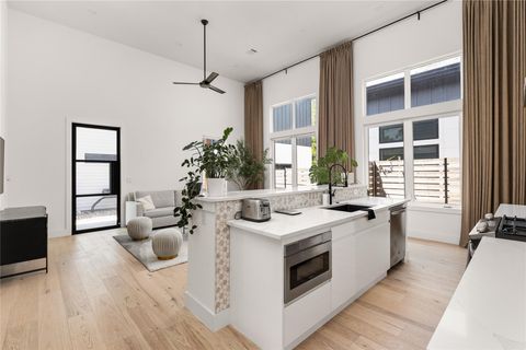 Tiny photo for 4700 Ledesma RD #2, Austin, TX 78721 (MLS # 5460907)