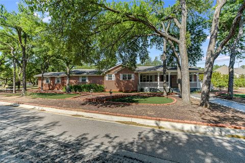 11906 Arch Hill DR Austin TX 78750