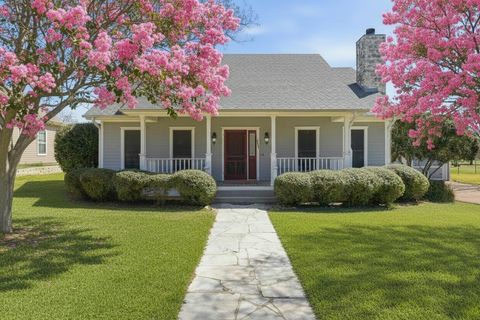 317 Home Place LN Salado TX 76571