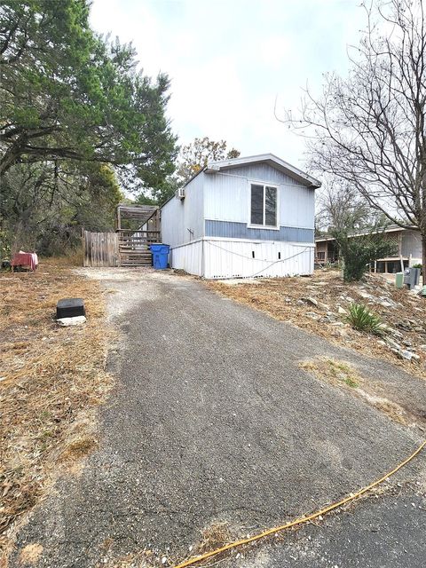 Photo of 7113 Comstock CV, Lago Vista, TX 78645 (MLS # 4821490)