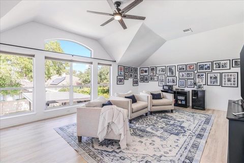 Tiny photo for 49 Hedgebrook WAY, The Hills, TX 78738 (MLS # 2576485)