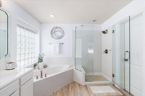 Tiny photo for 49 Hedgebrook WAY, The Hills, TX 78738 (MLS # 2576485)