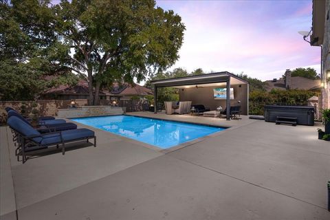 Tiny photo for 49 Hedgebrook WAY, The Hills, TX 78738 (MLS # 2576485)