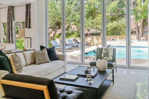 Tiny photo for 49 Hedgebrook WAY, The Hills, TX 78738 (MLS # 2576485)