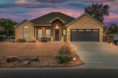 204 S Venture BLVD Point Venture TX 78645