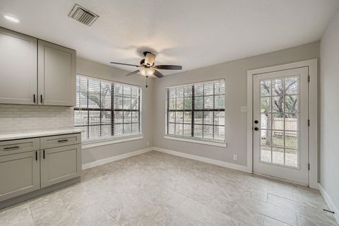 Tiny photo for 11101 Country KNLS, Austin, TX 78750 (MLS # 4109807)