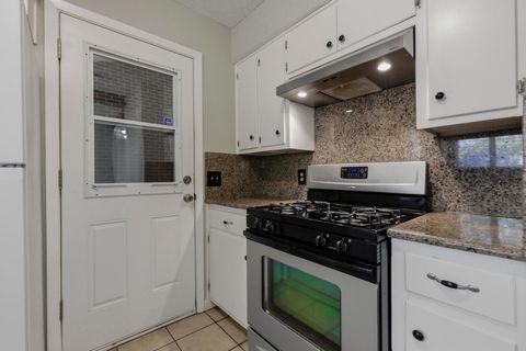 Tiny photo for 5704 Cedardale DR, Austin, TX 78745 (MLS # 1431286)