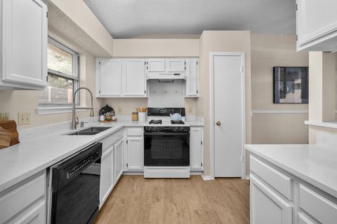 Tiny photo for 10559 BILBROOK PL, Austin, TX 78748 (MLS # 8857432)