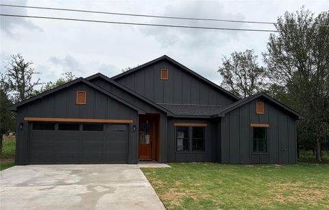 Photo of 130 Waimanalo LN, Bastrop, TX 78602 (MLS # 3239511)