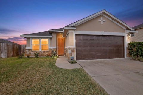 Photo of 19201 Nicole LN, Pflugerville, TX 78660 (MLS # 8025991)