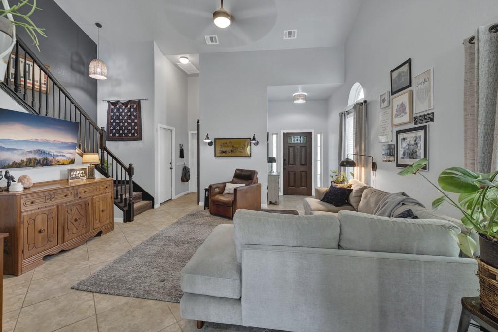 303 Parkside DR