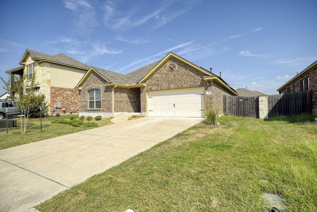 Photo of 118 Millsaps CT, Bastrop, TX 78602 (MLS # 7329199)