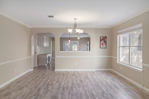 Tiny photo for 6121 Jumano LN, Austin, TX 78749 (MLS # 4392058)