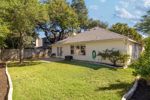 Tiny photo for 6121 Jumano LN, Austin, TX 78749 (MLS # 4392058)