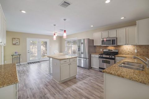 Tiny photo for 6121 Jumano LN, Austin, TX 78749 (MLS # 4392058)