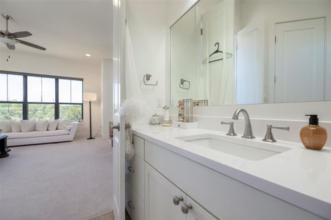 Tiny photo for 8200 Southwest PKWY #321, Austin, TX 78735 (MLS # 4803529)