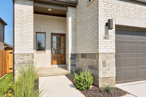 Tiny photo for 8016 Shining Flor RUN, Lago Vista, TX 78645 (MLS # 6640693)
