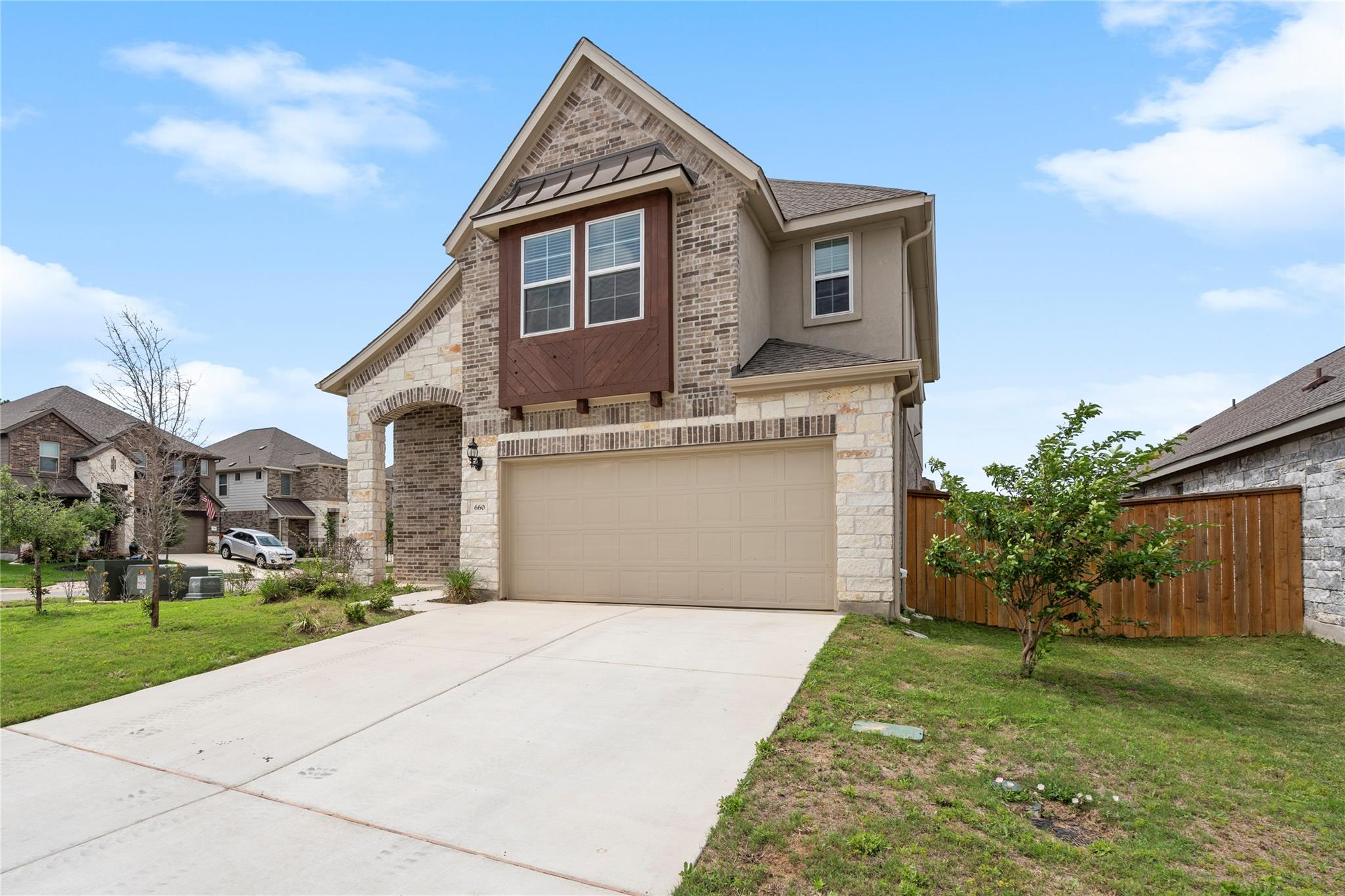 660 Pheasant Hill DR