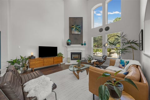 Photo of 6304 Antigo LN, Austin, TX 78739 (MLS # 8035082)