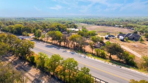 Photo of 2777 Highway 21 Highway W, Dale, TX 78616 (MLS # 6420094)