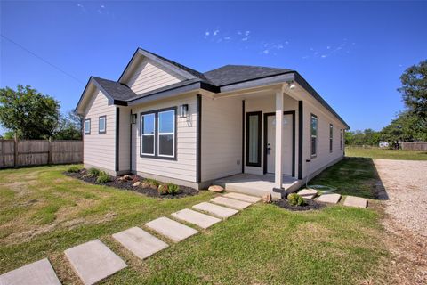 956 S Highway 304 Highway Bastrop TX 78602